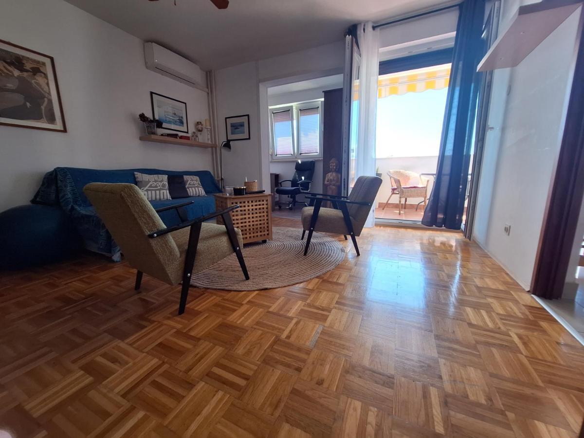 G&E Lägenhet Pula Exteriör bild